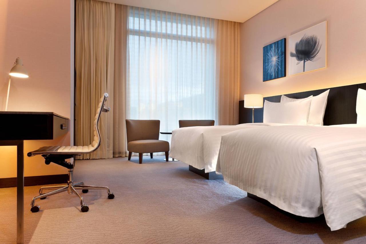 Le Meridien Taipei Extérieur photo