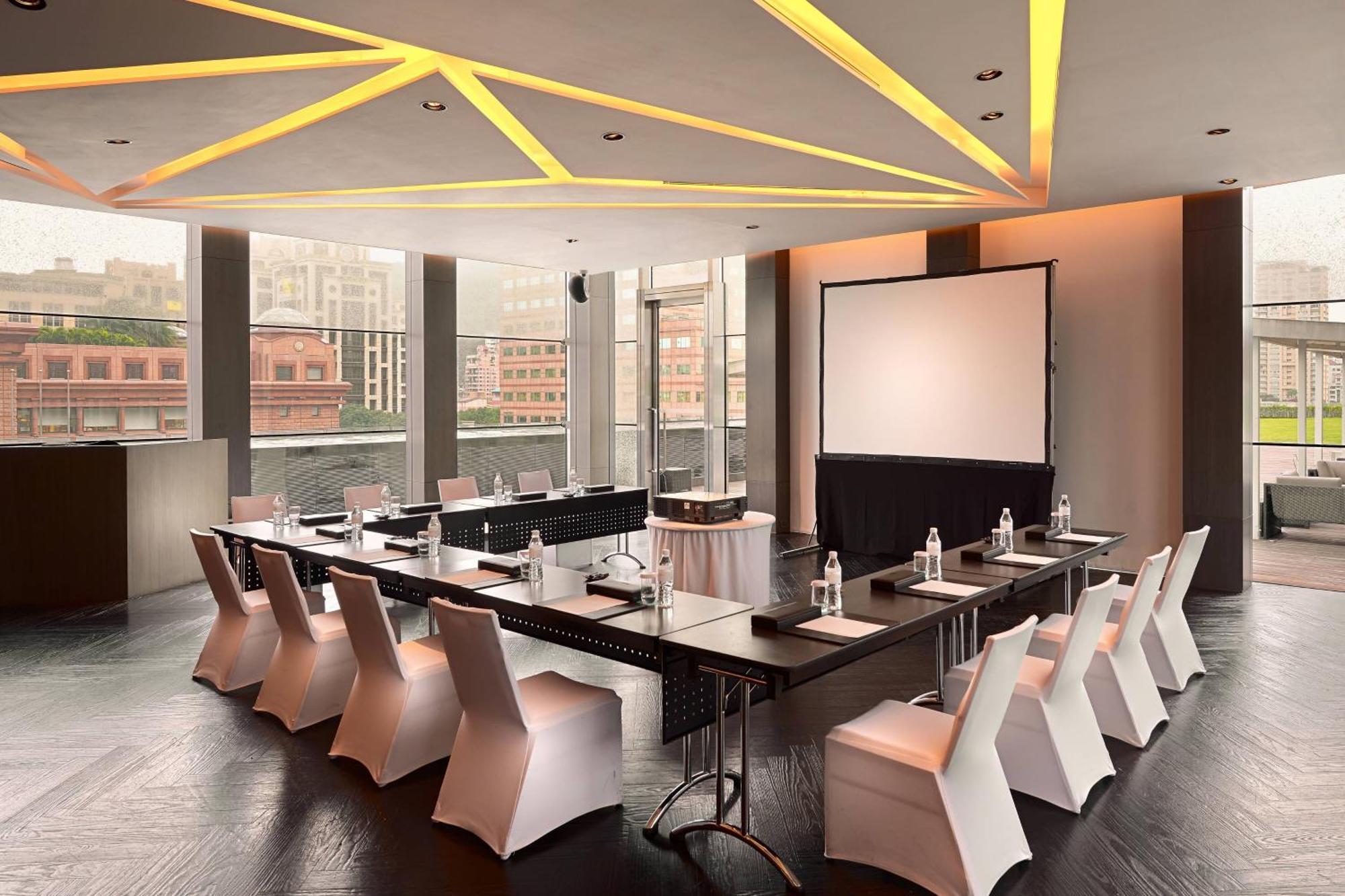 Le Meridien Taipei Extérieur photo
