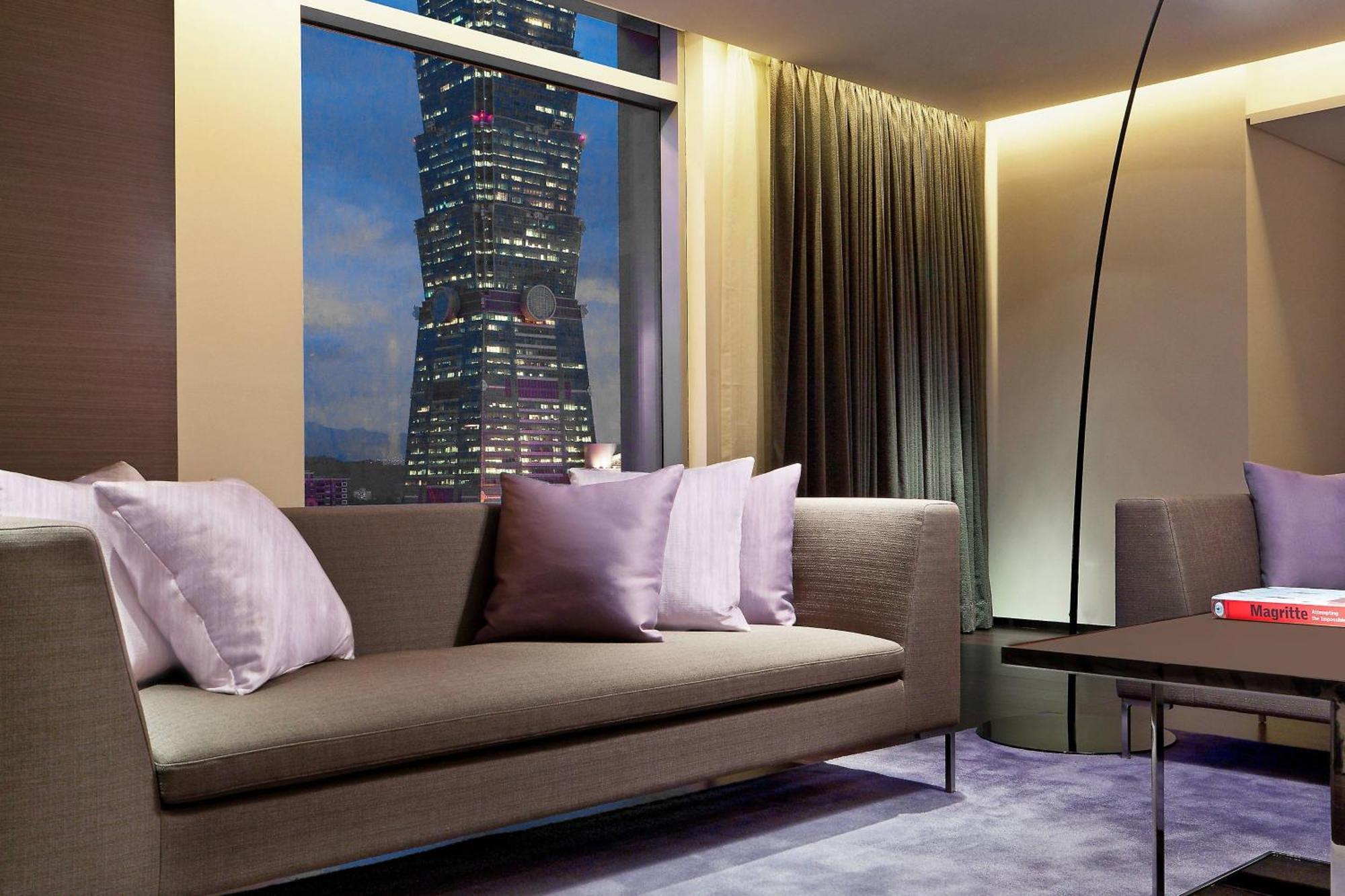 Le Meridien Taipei Extérieur photo